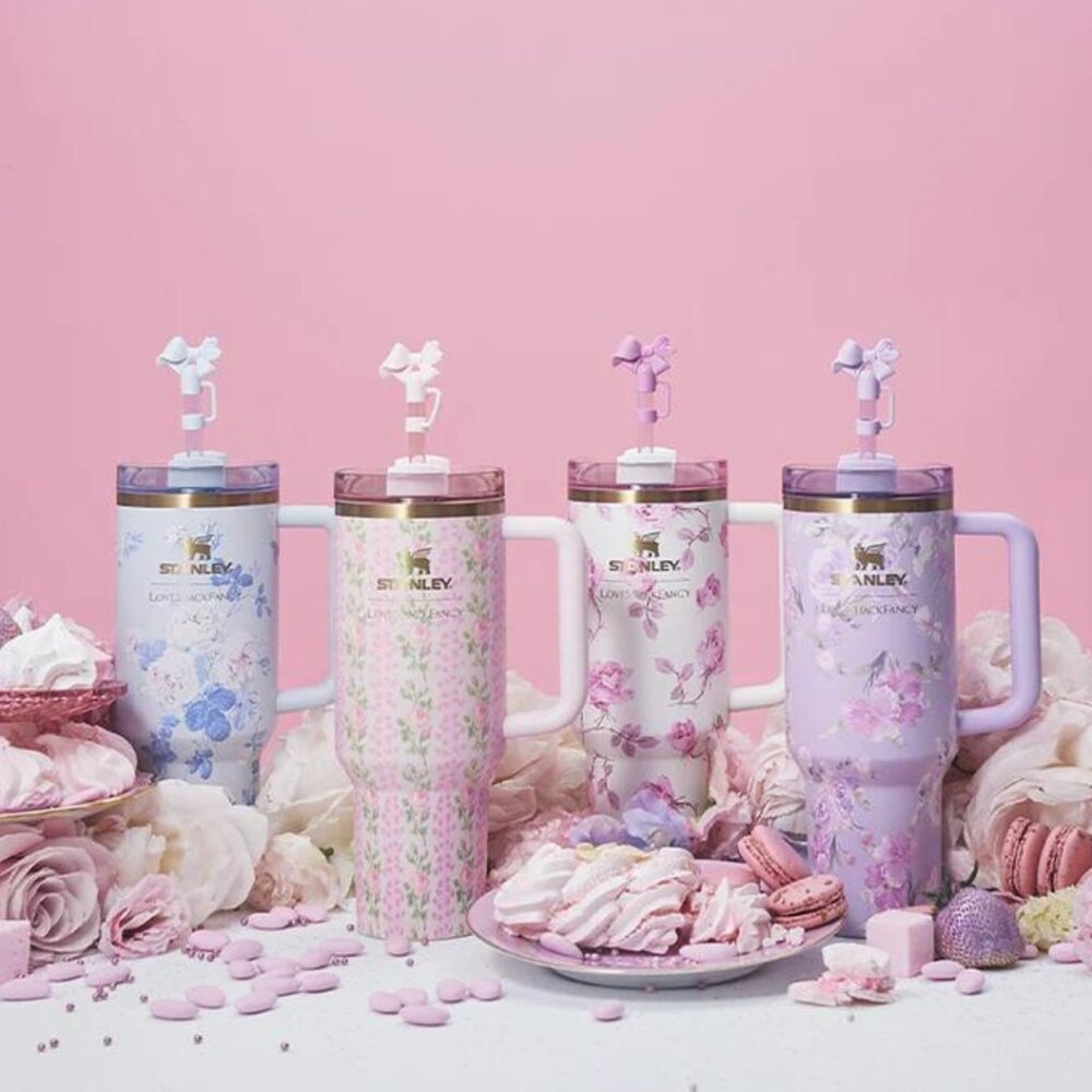 Love Shack Fancy x Stanley EverBlooming Rosettes 40 oz Quencher - Picture 3 of 3